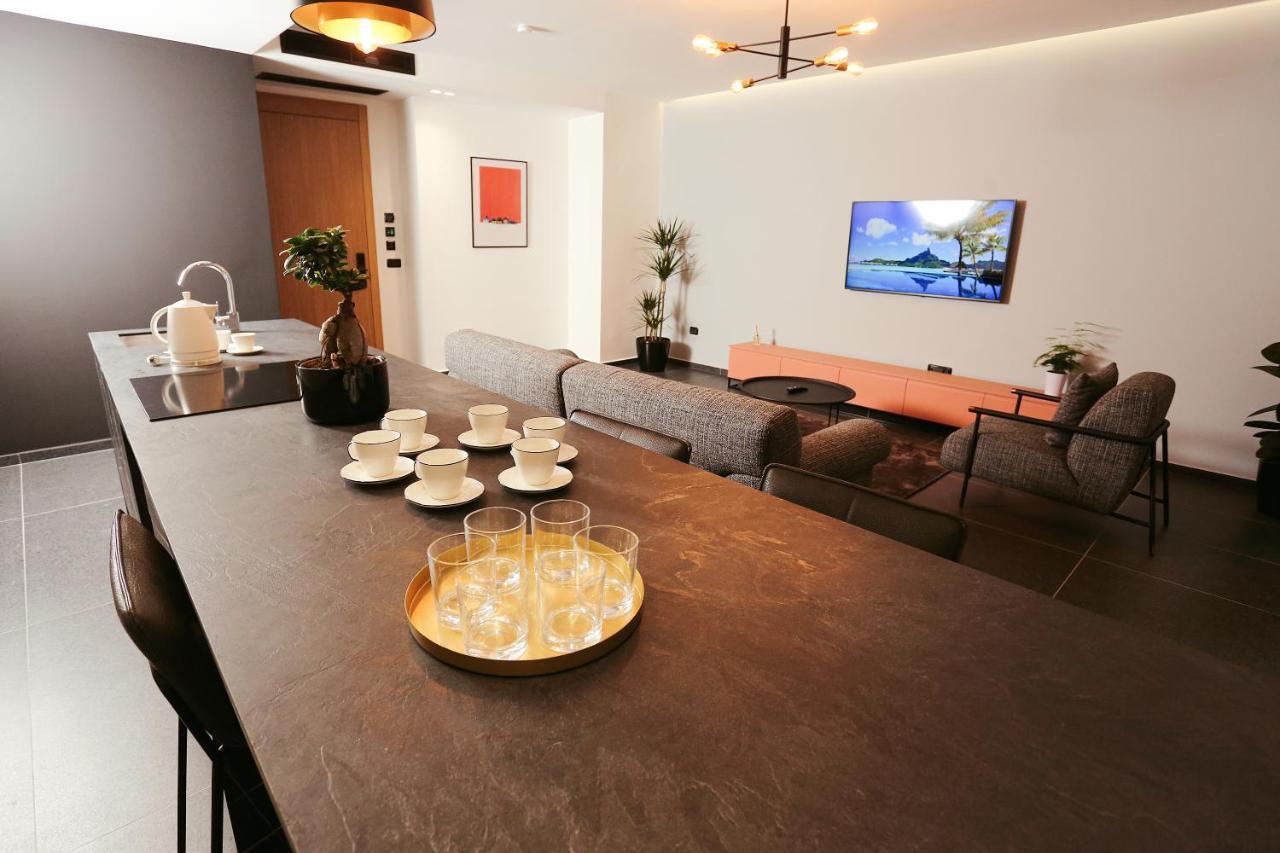 Hotel 12 Gjakova Zewnętrze zdjęcie